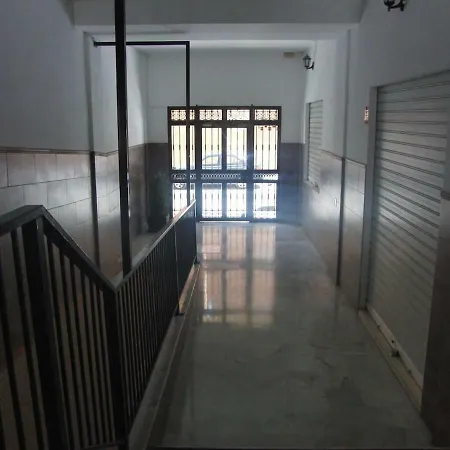 Apartamento Junto A El Corte Ingles Algeciras 3 Exterior photo